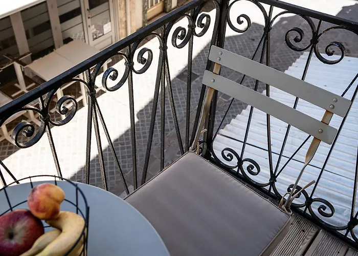 ゲストハウス Shalom Luxury Daliani ハニア